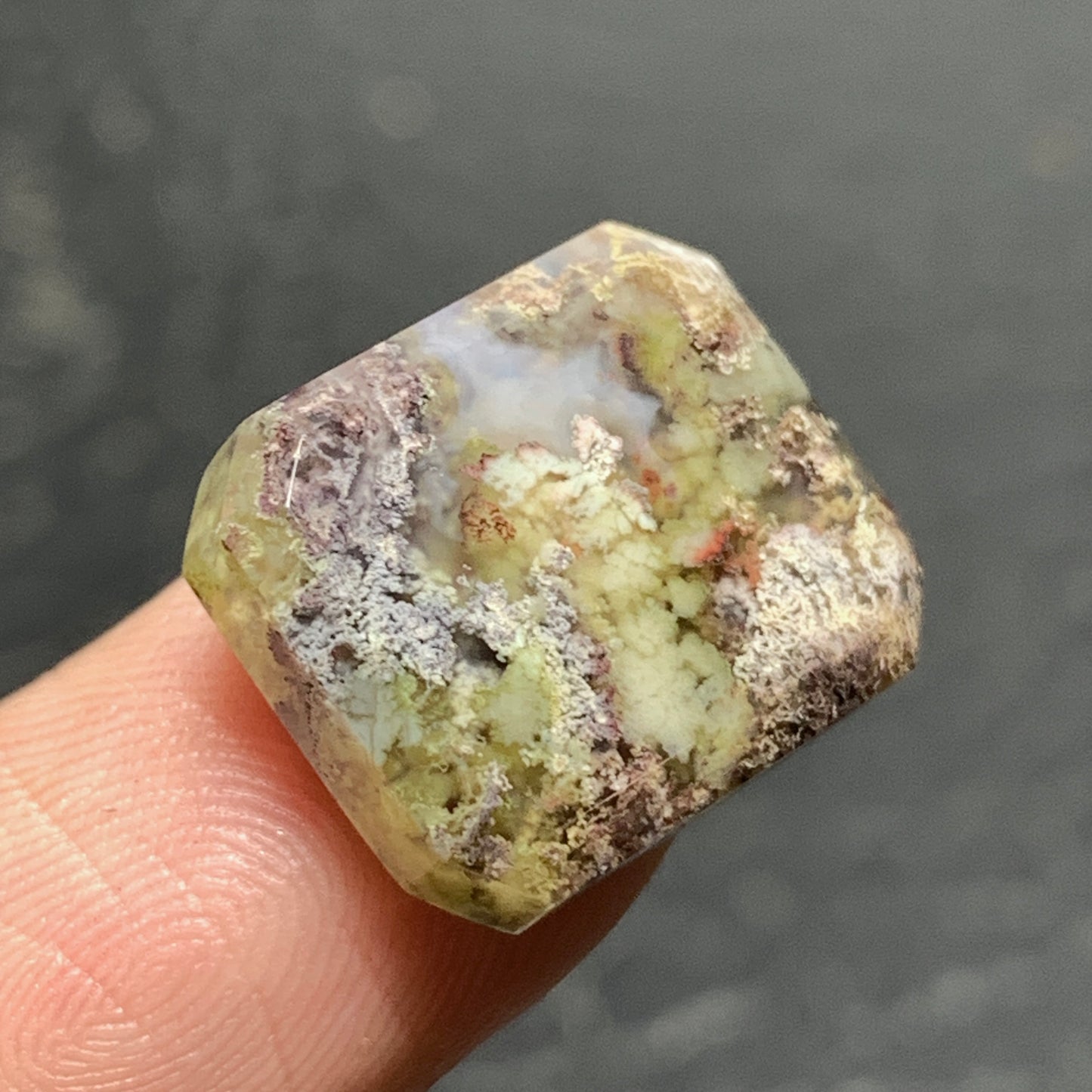 Tiny Scenic Moss Agate Cabochon 16x13x4mm High Quality 9.5 ct