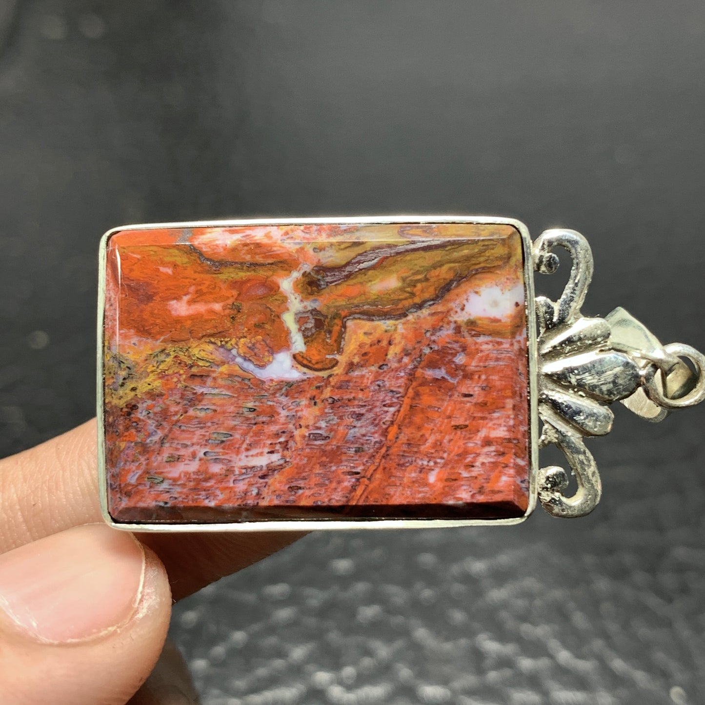 Handmade 925 Sterling Silver Red Petrified Palm Wood Pendant 31x27x6mm