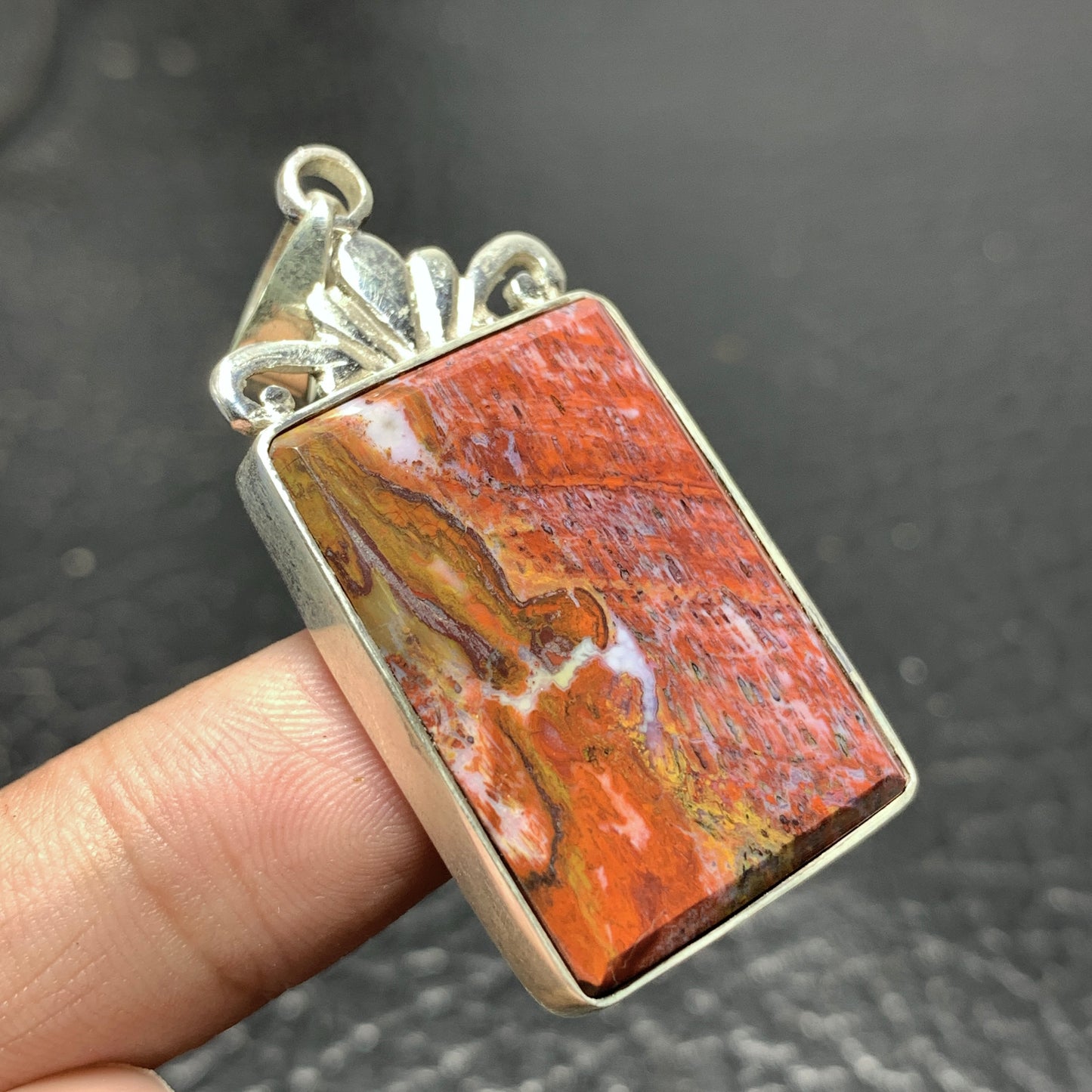 Handmade 925 Sterling Silver Red Petrified Palm Wood Pendant 31x27x6mm