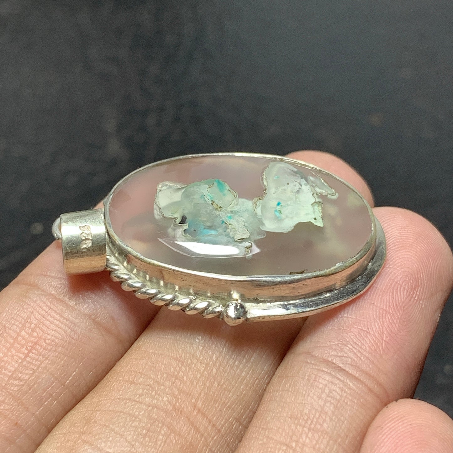 925 Sterling Silver Chrysocolla Chalcedony Pendant 37x26x6mm High Quality 42 ct