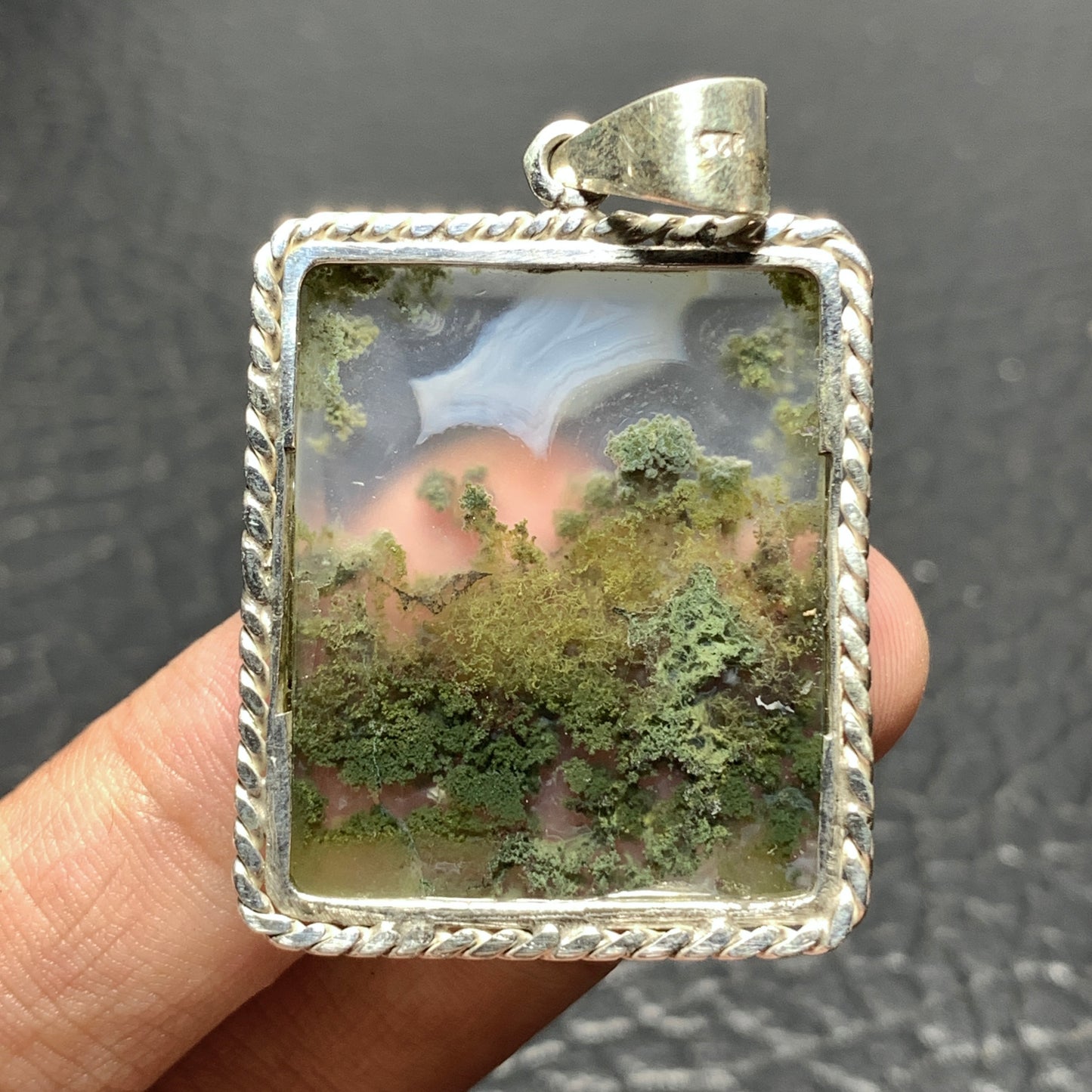 925 Sterling Silver Scenic Moss Agate Pendant 39x29x6 High Quality 58.5 ct