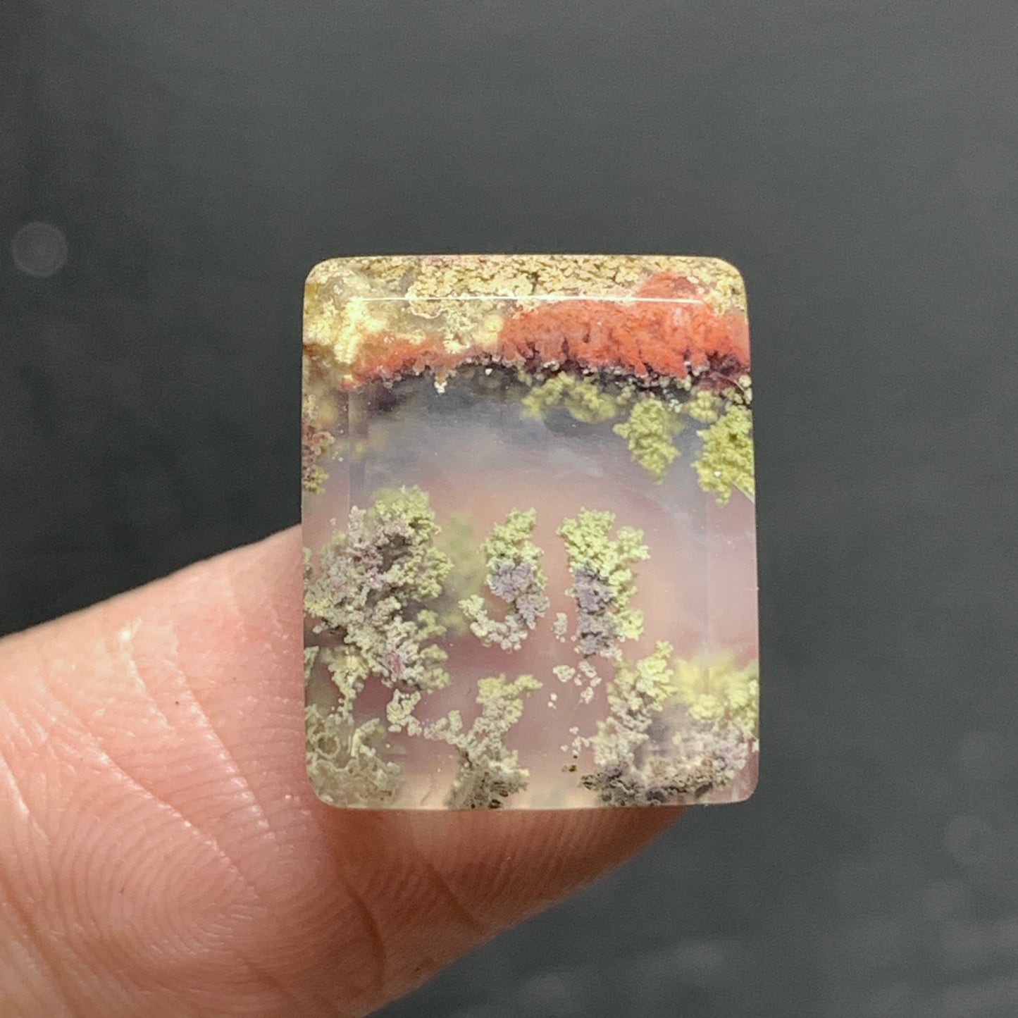 Tiny Scenic Moss Agate Cabochon 15x12.5x4mm High Quality 9 ct