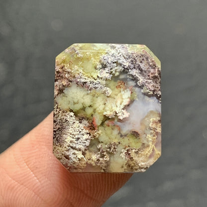 Tiny Scenic Moss Agate Cabochon 16x13x4mm High Quality 9.5 ct