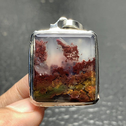 Scenic Moss Agate Pendant 27x25.8x6.3mm High Quality 59.5 ct