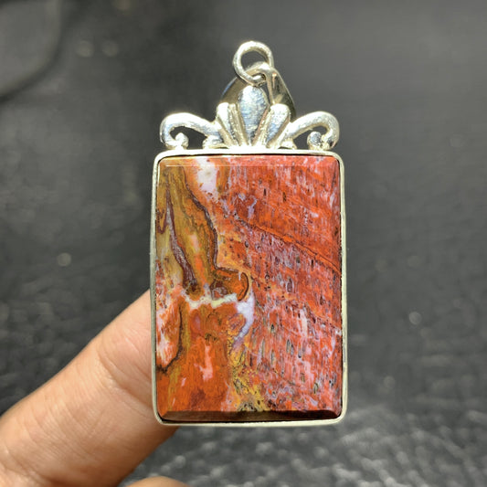 Handmade 925 Sterling Silver Red Petrified Palm Wood Pendant 31x27x6mm