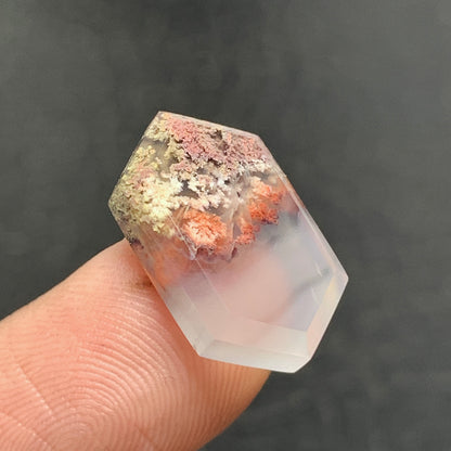 Tiny Scenic Moss Agate Cabochon 17x11x4mm High Quality 7 ct